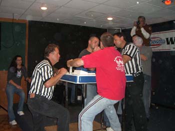ArmWrestling_B.Day.Bash_105